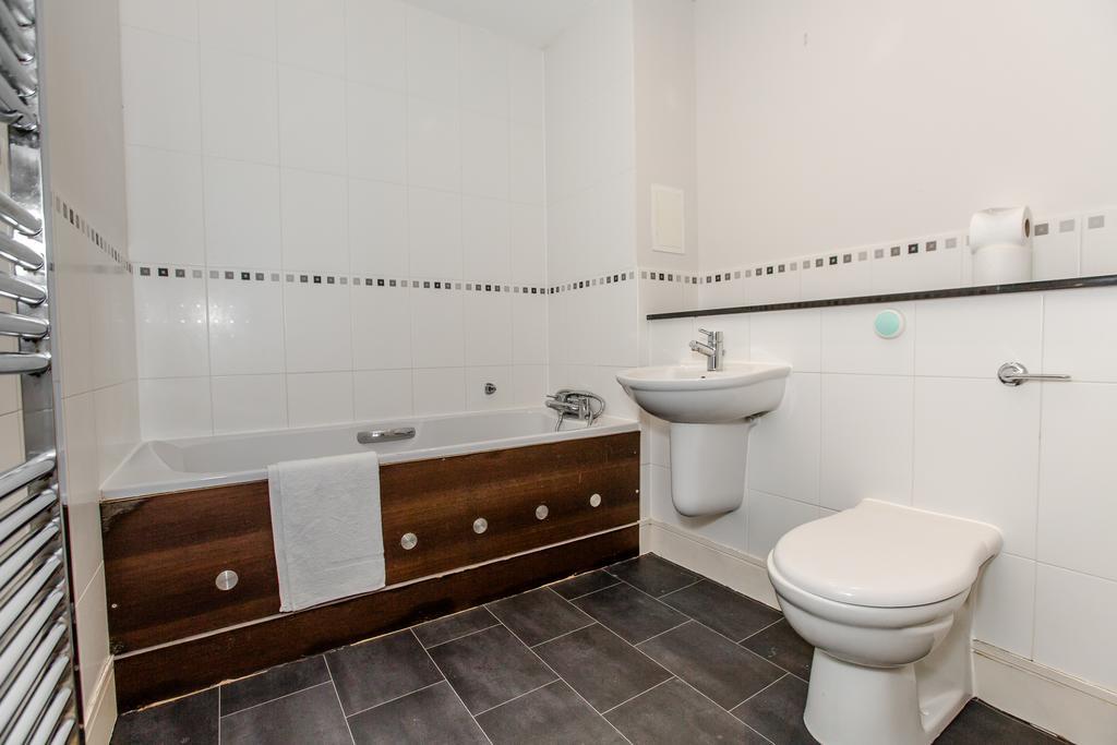 ✪ Ideal Ipswich ✪ Serviced Quays Apartment - 2 Bed Perfect For Felixstowe Port/A12/Science Park/Business Park ✪ Luaran gambar